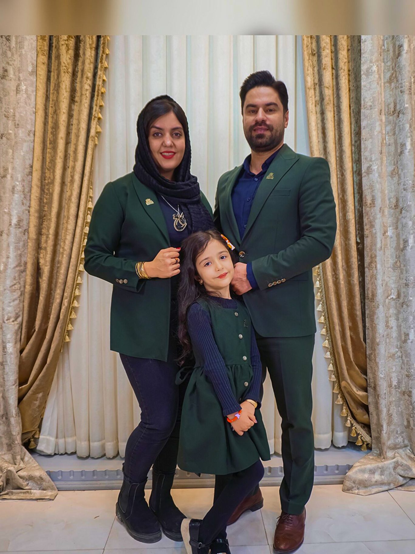 خانم امیری مدیریت پرده کاخ